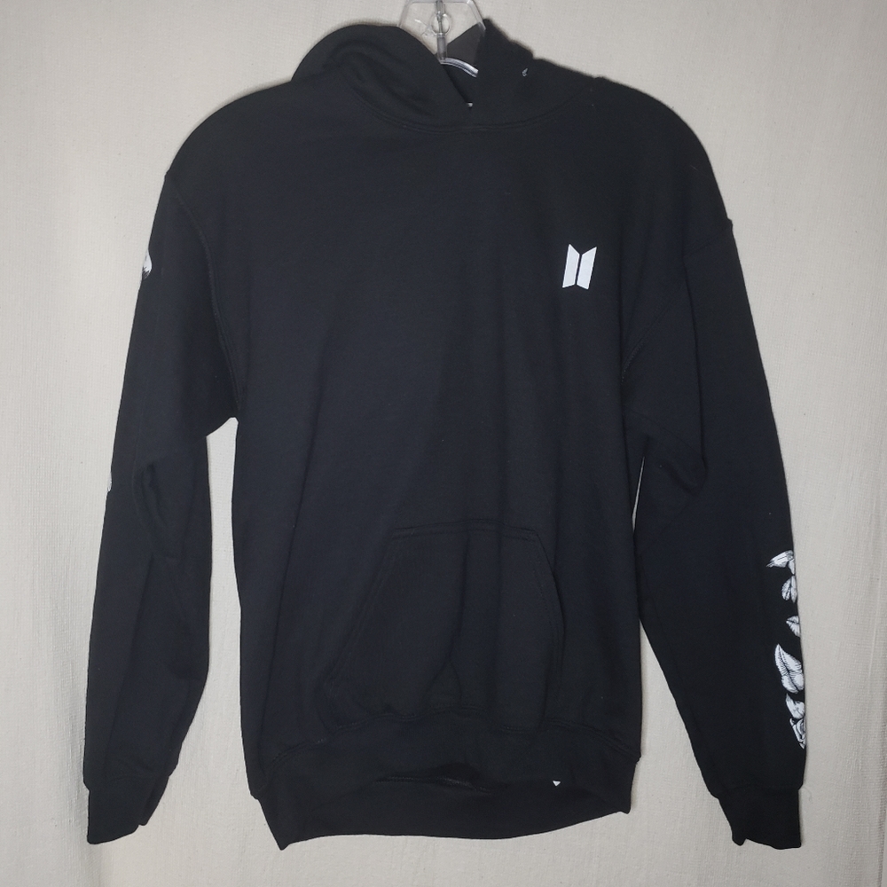 NWT Official BTS Fake Love Hoodie